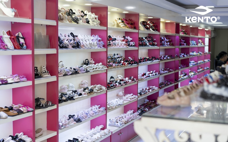 Shop bán giày trẻ em nam thời trang, bền đẹp tại Hồ Chí Minh