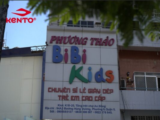 cửa hàng giày dép